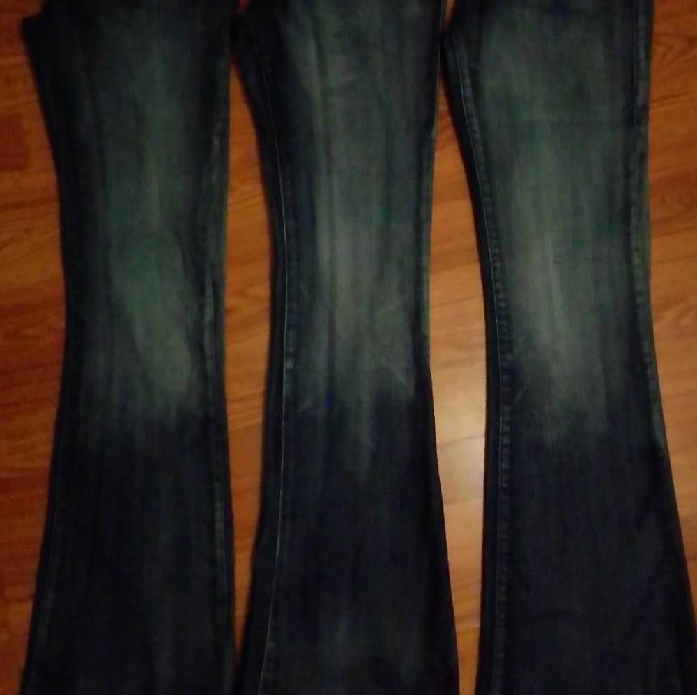 Rock&Republic Dark washed Jean Lot - Picture 3 of 5